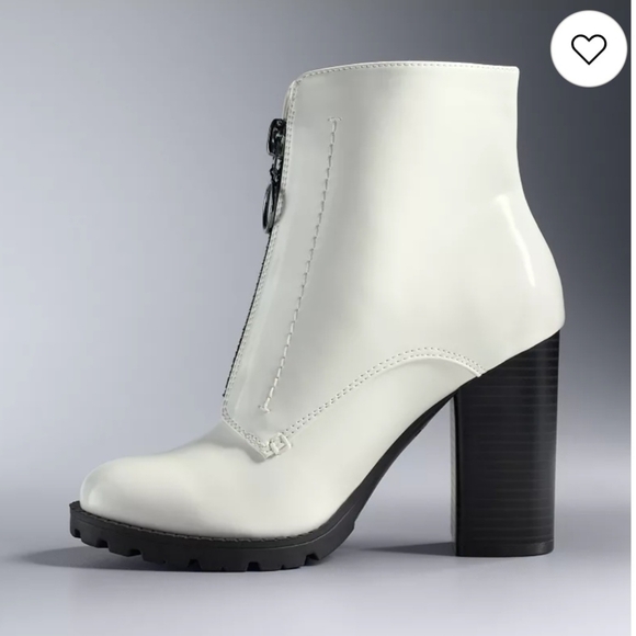Simply Vera Vera Wang Grouse White Booties Boots Size 8.5 Brand New With Box - Picture 1 of 14